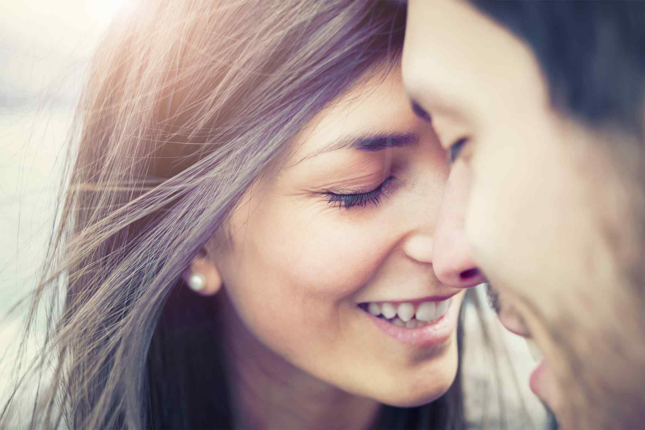 https://rutalconada.com/wp-content/uploads/2018/01/img-class-marriage-01.jpg